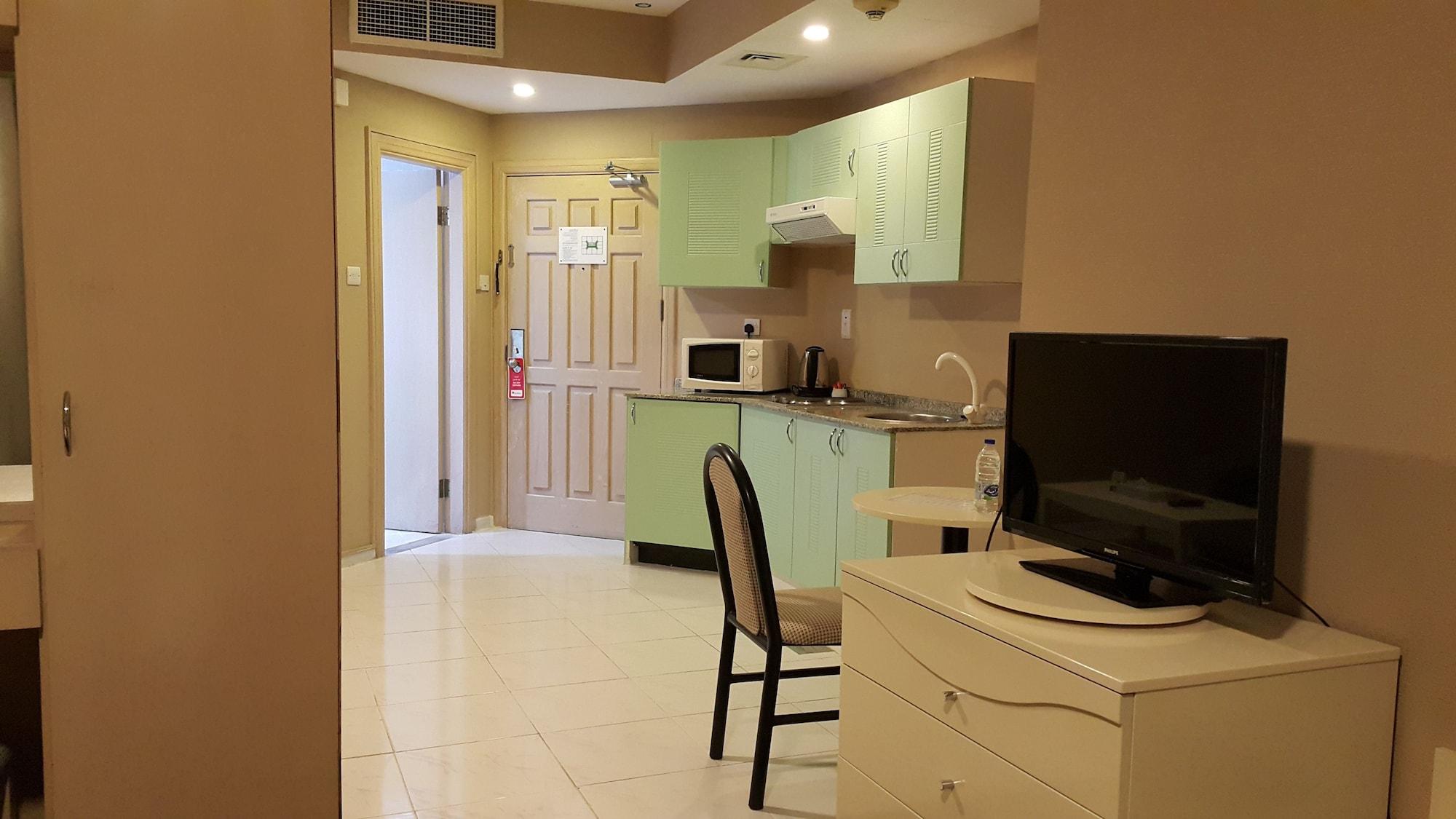 Wescott Pearl Hotel Apartments ドバイ エクステリア 写真